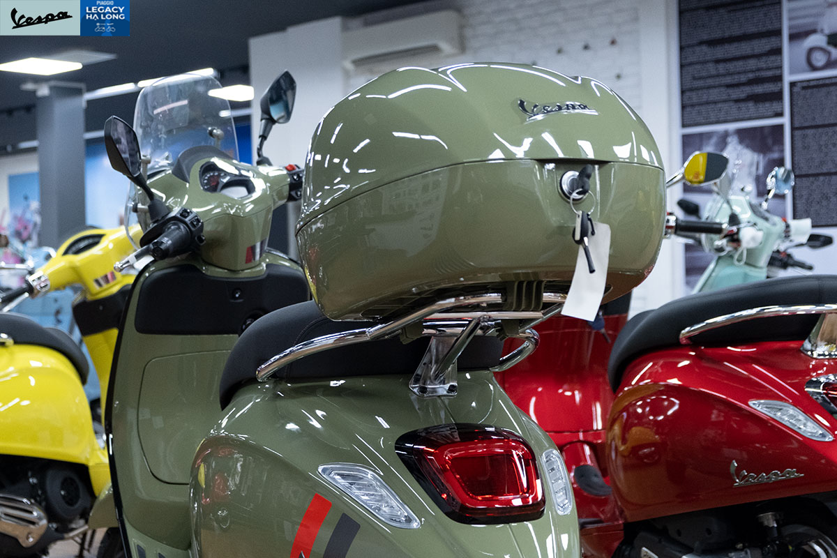 Topbox - Thùng chở hàng